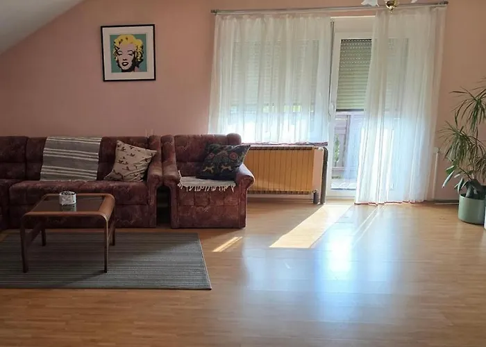 شقة Lila Braslovce